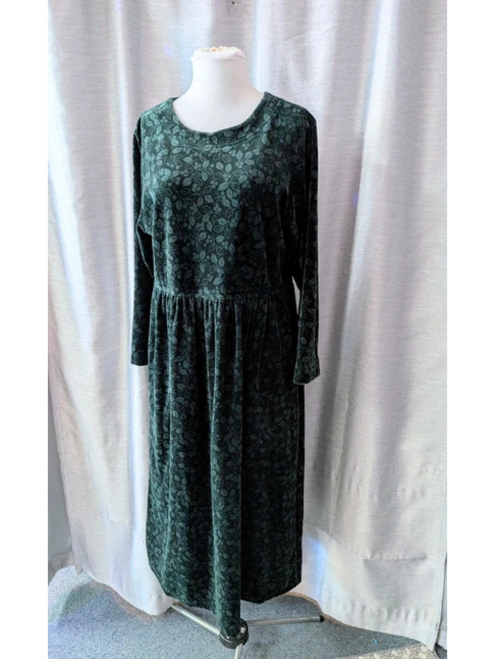 Vintage 90s L.L. Bean Green Velvet Whimsygoth Dress L